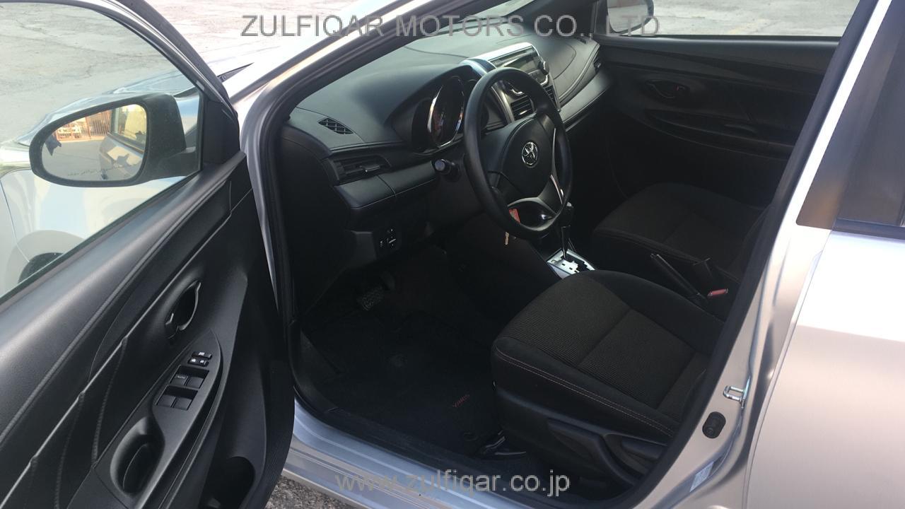 TOYOTA YARIS 2017 Image 11