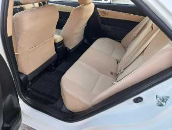 TOYOTA COROLLA 2019 Image 13