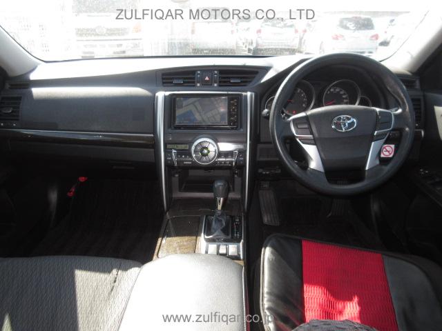 TOYOTA MARK X 2016 Image 9