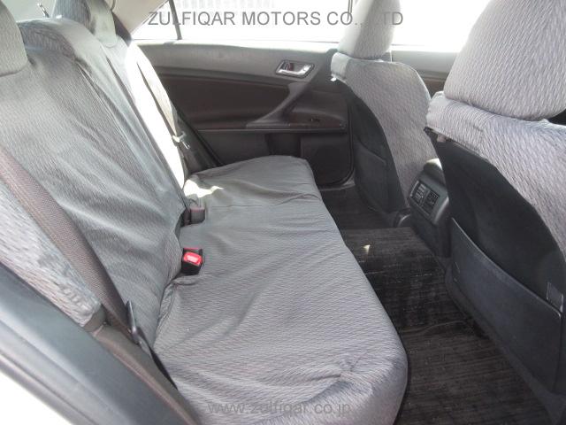 TOYOTA MARK X 2016 Image 10