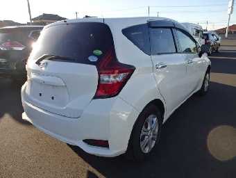 NISSAN NOTE 2017 Image 2