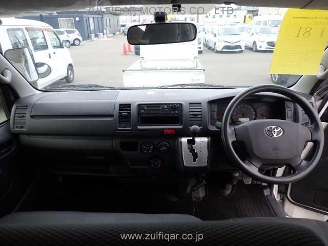 TOYOTA HIACE 2016 Image 6