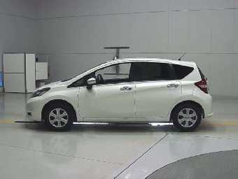 NISSAN NOTE 2019 Image 4