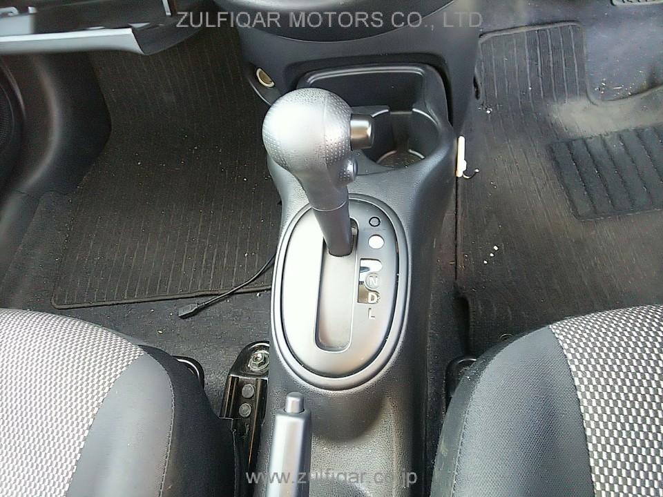 NISSAN LATIO 2017 Image 11