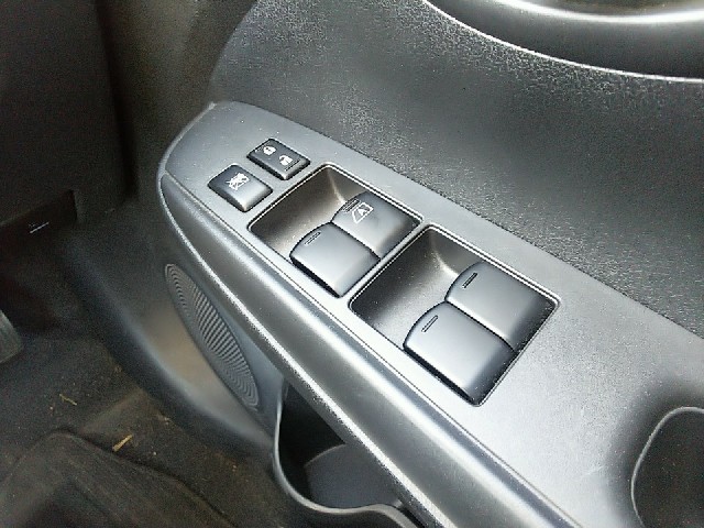 NISSAN LATIO 2017 Image 19