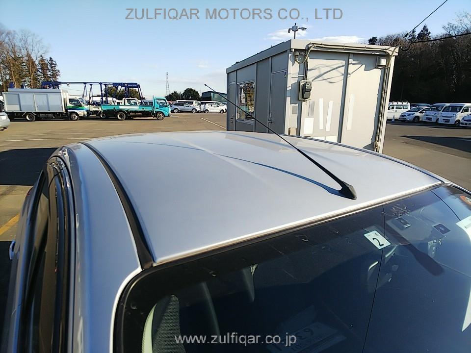 NISSAN LATIO 2017 Image 5