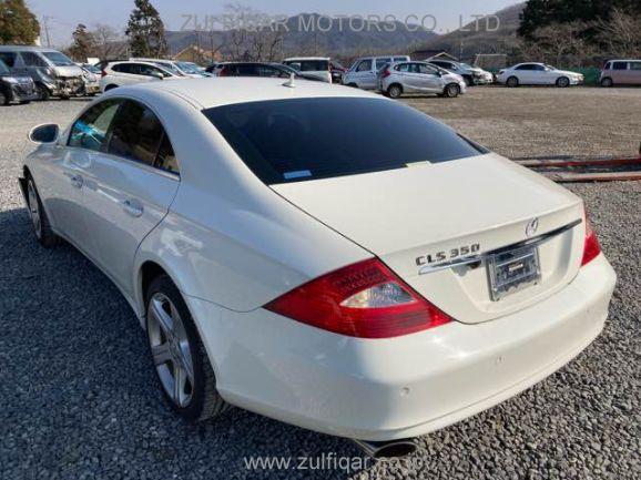 MERCEDES BENZ CLS CLASS 2007 Image 3