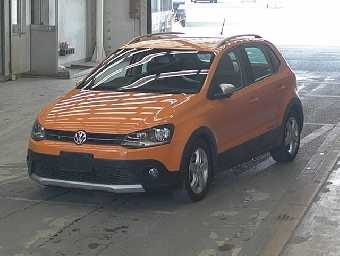 VOLKSWAGEN POLO 2011 Image 1