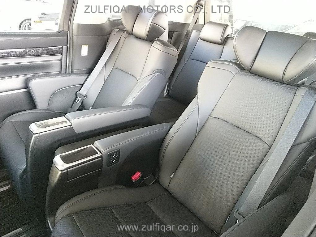 TOYOTA ALPHARD 2020 Image 6