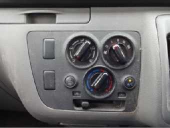 NISSAN NV350 CARAVAN 2016 Image 6
