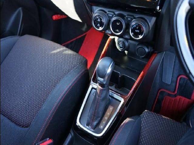 SUZUKI SWIFT SPORT 2019 Image 36