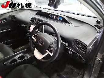 TOYOTA PRIUS 2017 Image 3