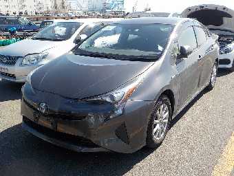 TOYOTA PRIUS 2017 Image 13