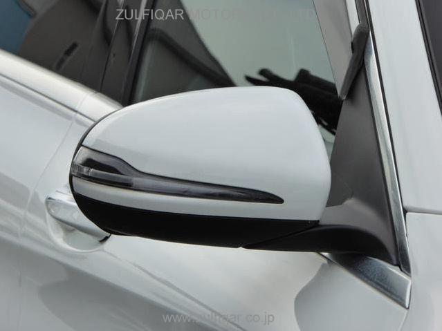 MERCEDES BENZ C CLASS STATION WAGON 2017 Image 12