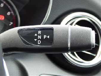 MERCEDES BENZ C CLASS STATION WAGON 2017 Image 39