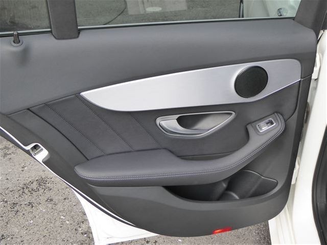 MERCEDES BENZ C CLASS STATION WAGON 2017 Image 51