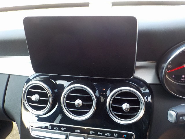 MERCEDES BENZ C CLASS STATION WAGON 2017 Image 57