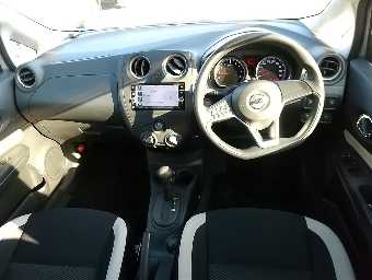 NISSAN NOTE 2017 Image 5