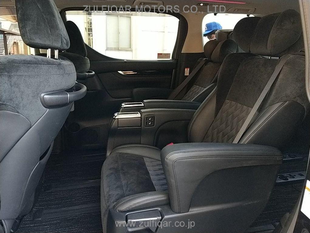 TOYOTA VELLFIRE 2017 Image 6