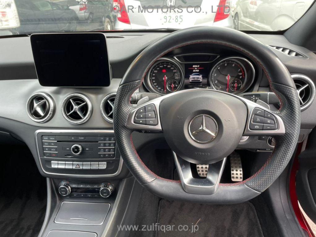 MERCEDES BENZ CLA CLASS 2017 Image 12