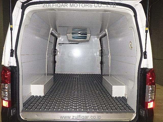 NISSAN NV350 CARAVAN 2016 Image 5