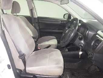 TOYOTA COROLLA AXIO 2017 Image 3