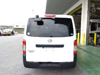 NISSAN NV350 CARAVAN WAGON 2018 Image 3