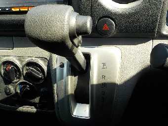 NISSAN NV350 CARAVAN 2016 Image 11