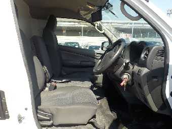 NISSAN NV350 CARAVAN 2016 Image 13