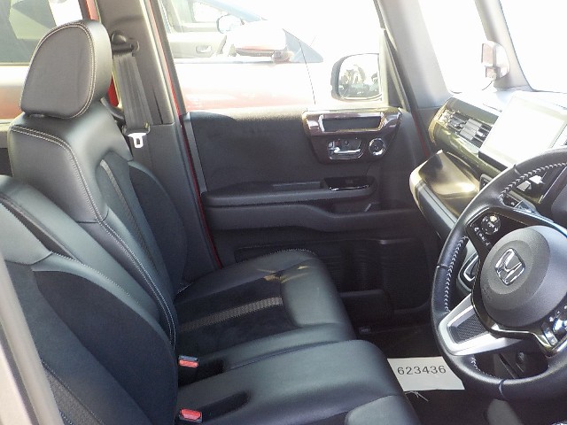 HONDA N-BOX CUSTOM 2019 Image 20