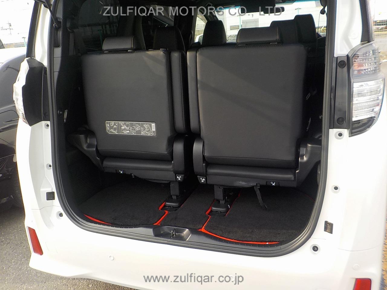 TOYOTA VELLFIRE 2017 Image 29