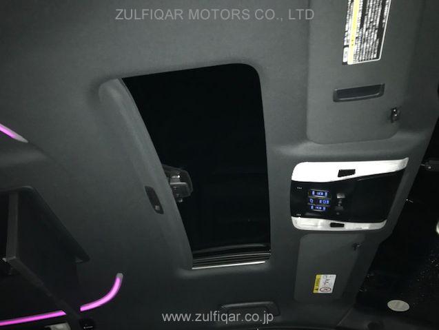 TOYOTA VELLFIRE 2017 Image 10