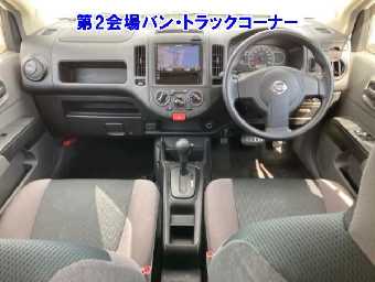 NISSAN NV150 AD 2017 Image 3