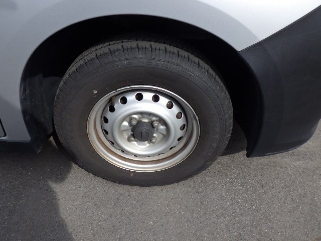 NISSAN NV150 AD 2017 Image 30