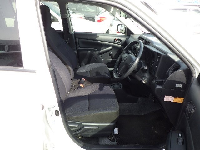 TOYOTA PROBOX 2017 Image 22