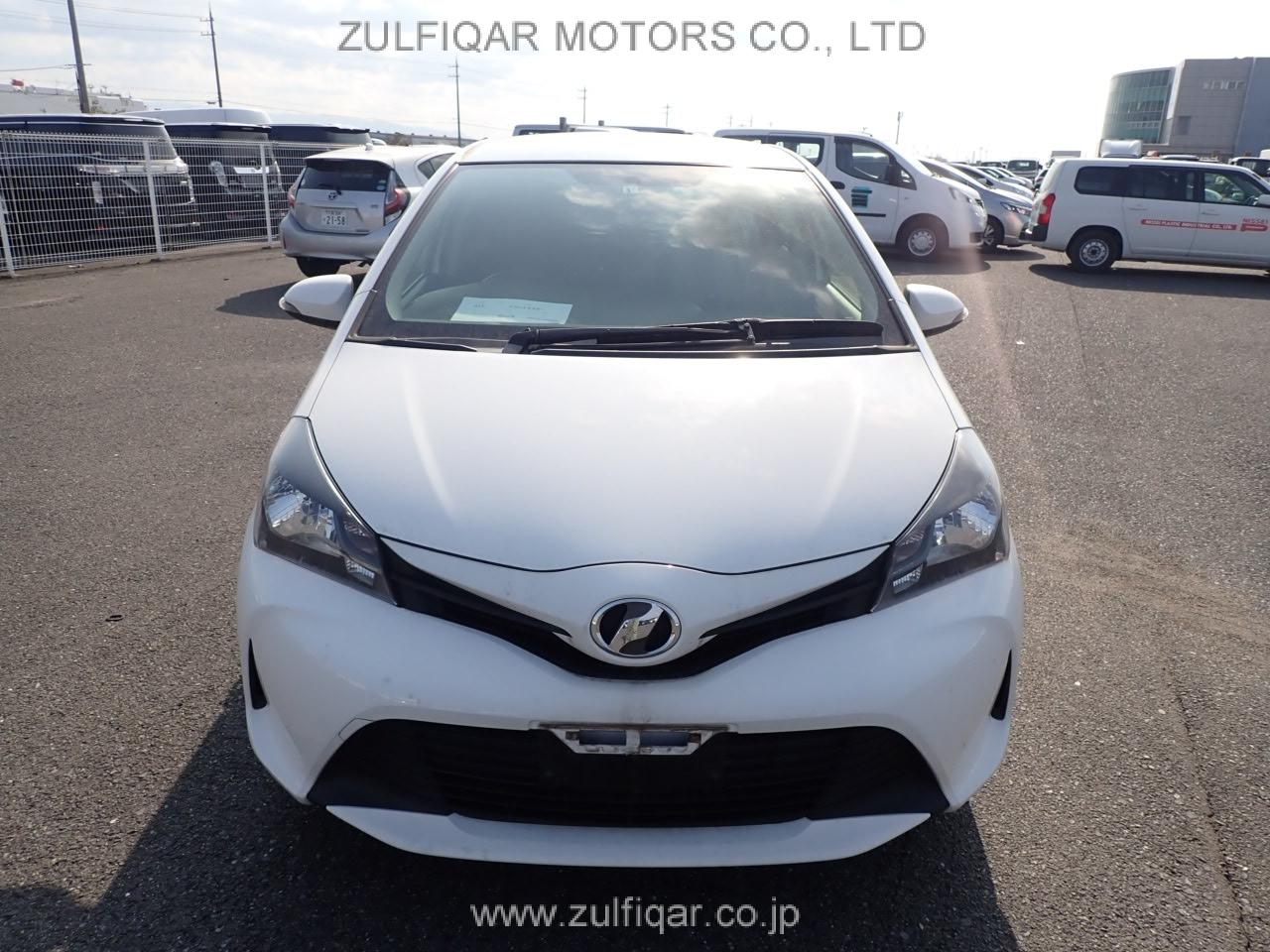 TOYOTA VITZ 2017 Image 4