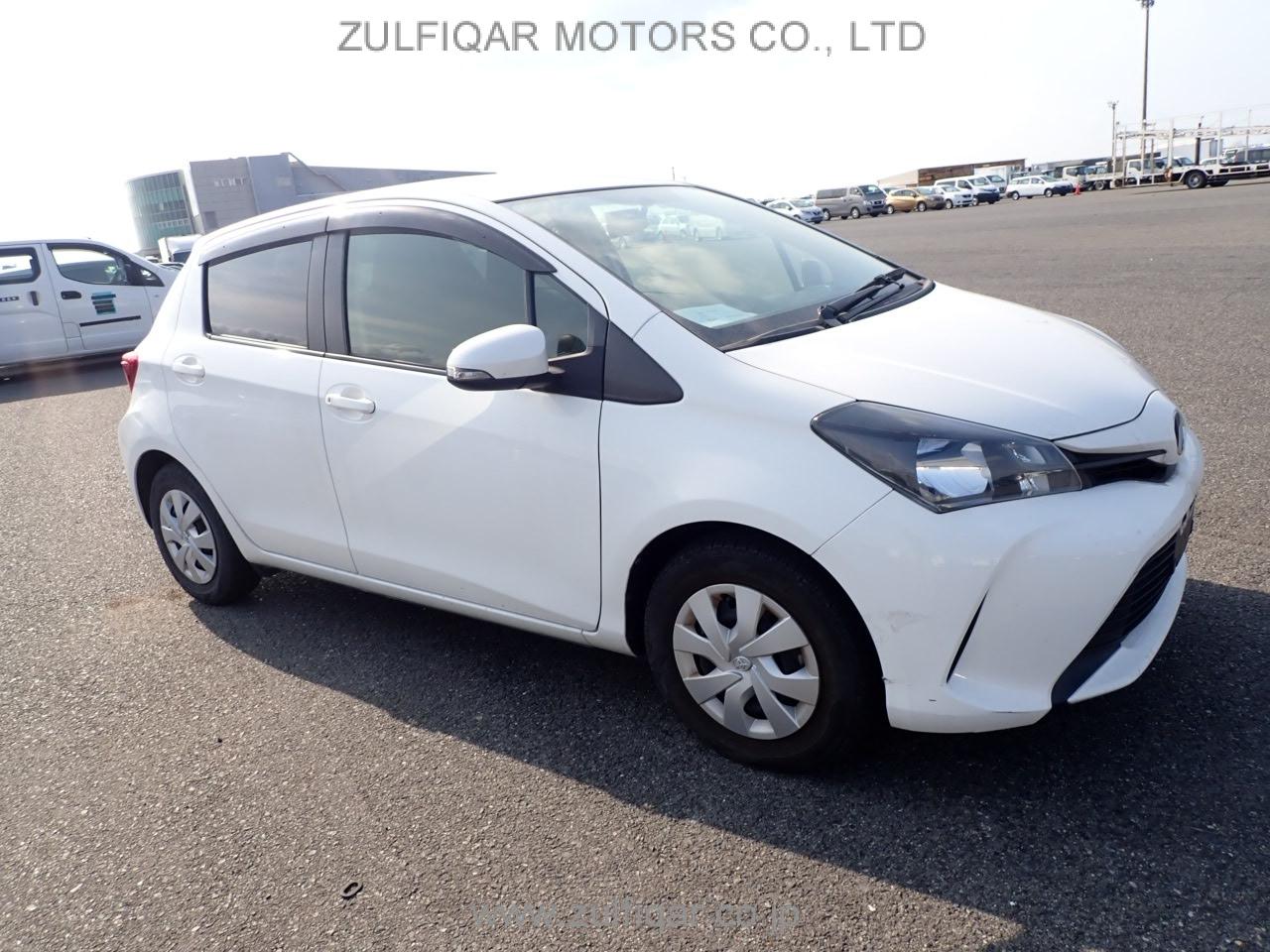 TOYOTA VITZ 2017 Image 5
