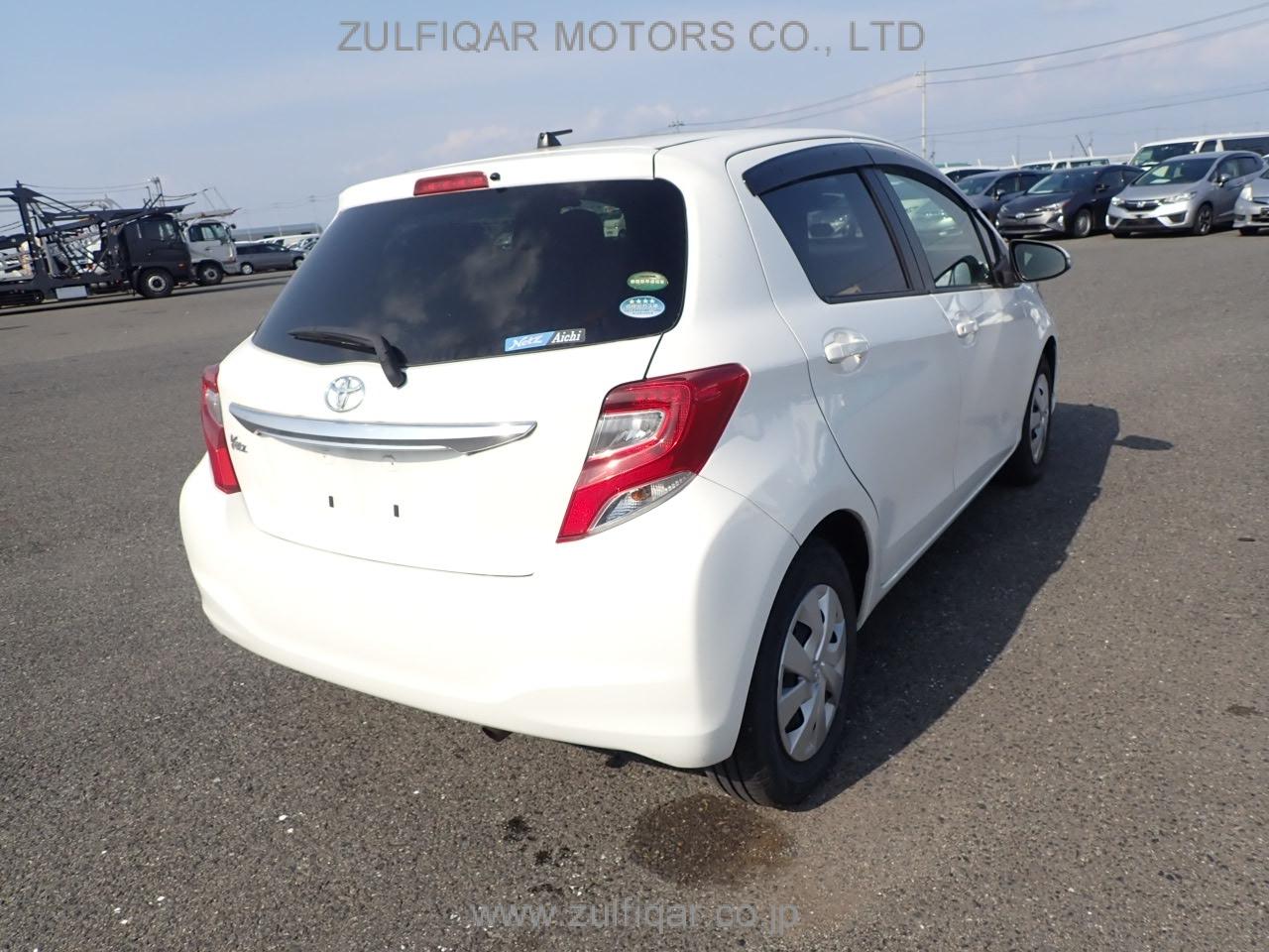 TOYOTA VITZ 2017 Image 6