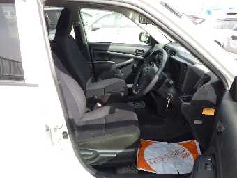 TOYOTA PROBOX 2017 Image 12