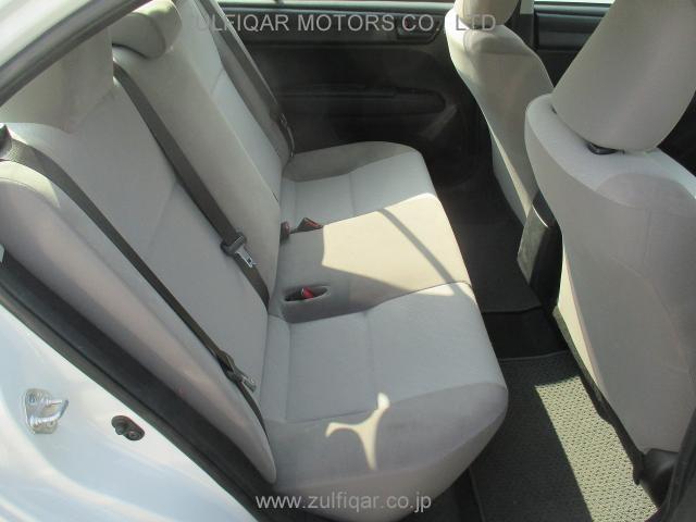 TOYOTA COROLLA AXIO 2017 Image 11