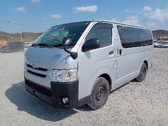 TOYOTA HIACE 2017 Image 9
