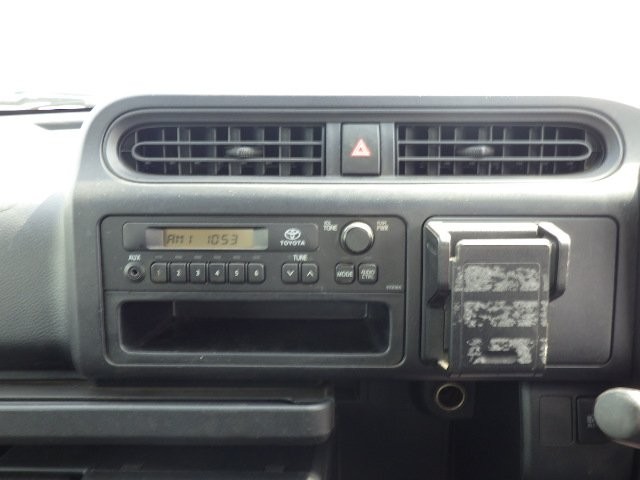 TOYOTA PROBOX 2017 Image 20