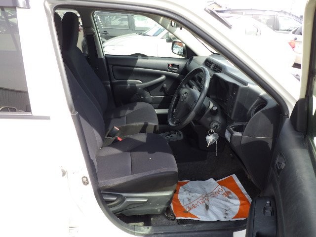 TOYOTA PROBOX 2017 Image 22