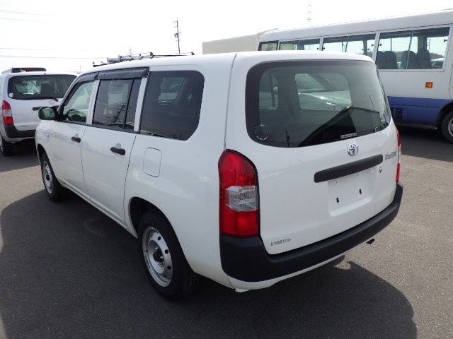 TOYOTA PROBOX 2017 Image 28