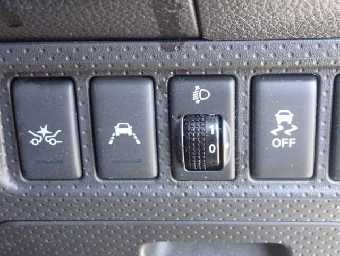 NISSAN NV150 AD 2017 Image 8