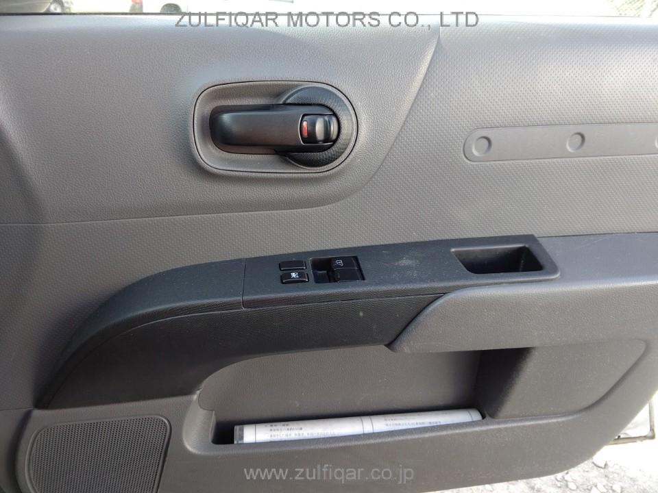 NISSAN NV150 AD 2017 Image 12