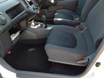 NISSAN A.D S/V 2016 Image 14