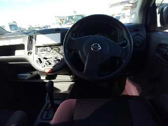 NISSAN A.D S/V 2017 Image 8