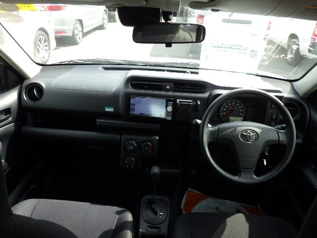 TOYOTA SUCCEED 2017 Image 21