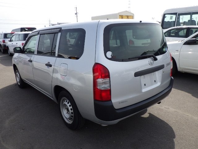 TOYOTA SUCCEED 2017 Image 31